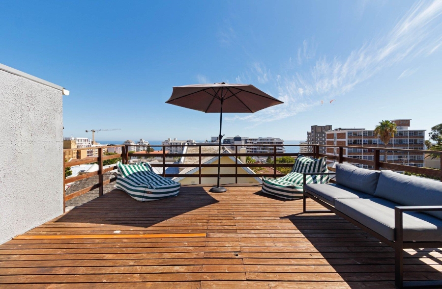 To Let 2 Bedroom Property for Rent in Sea Point Western Cape